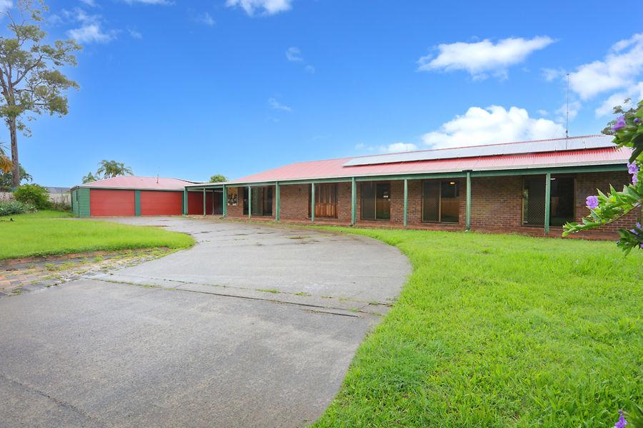 170 Napper Rd, Parkwood, QLD 4214
