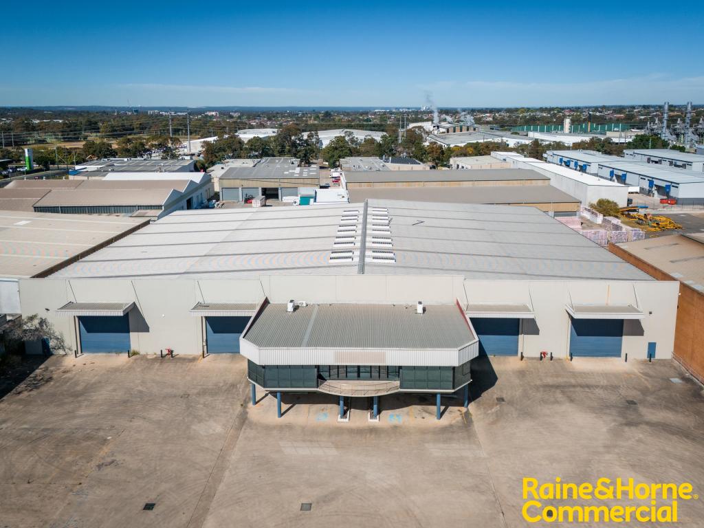 120-122 Warren Rd, Smithfield, NSW 2164