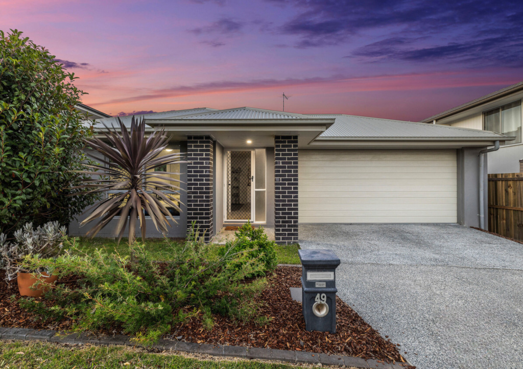 49 MCMONAGLE CRES, BELLBIRD PARK, QLD 4300