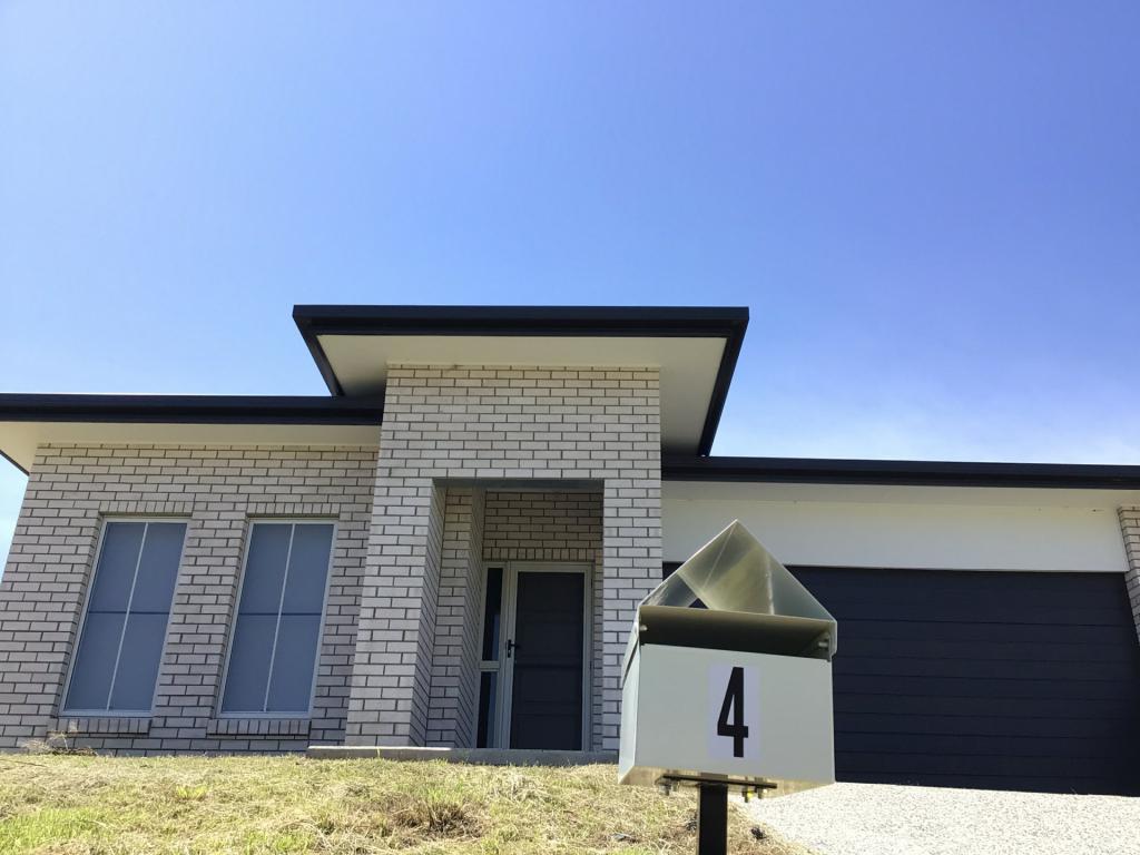 4 Natasha Dr, Warwick, QLD 4370