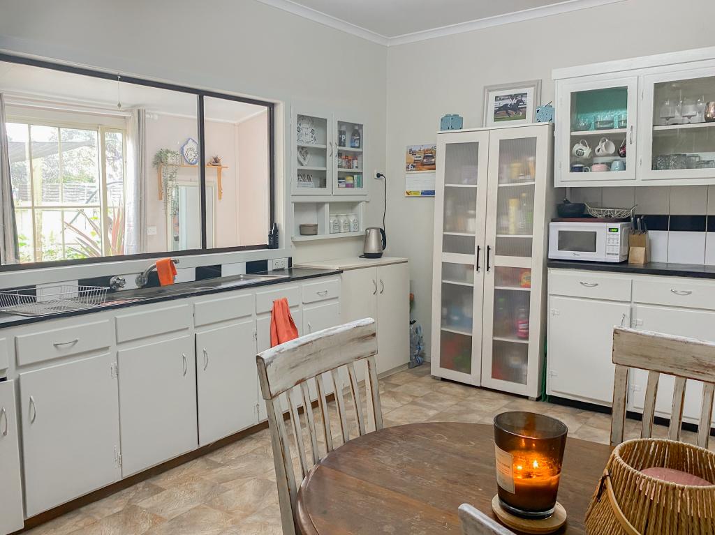 17 Baxter St, Nullawil, VIC 3529