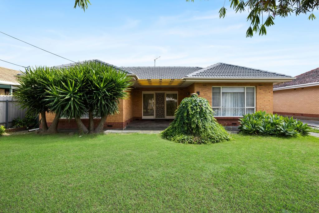 8 Craig St, Greenacres, SA 5086
