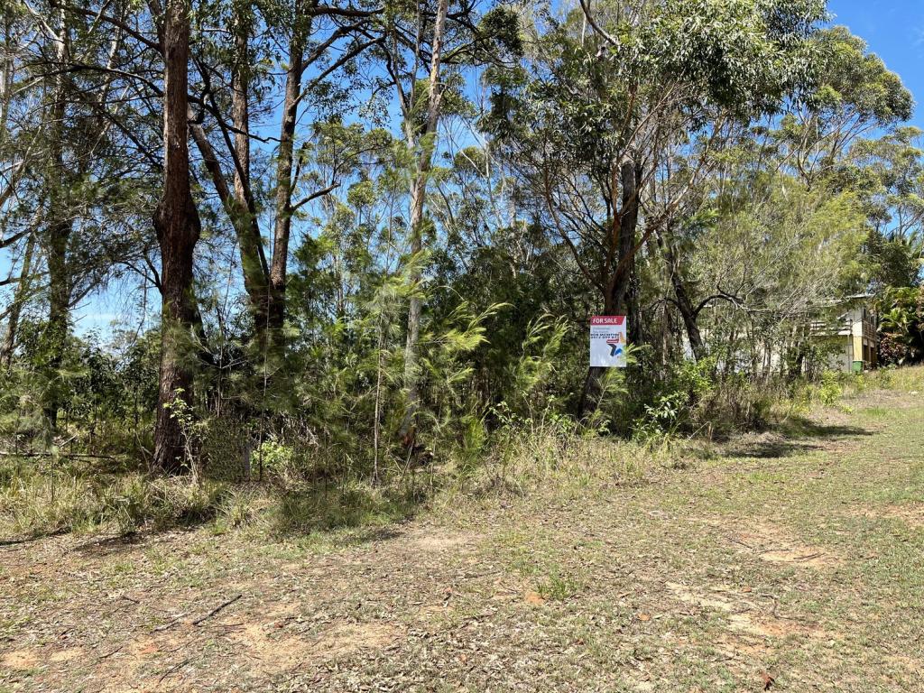 29 Minjerriba Rd, Russell Island, QLD 4184