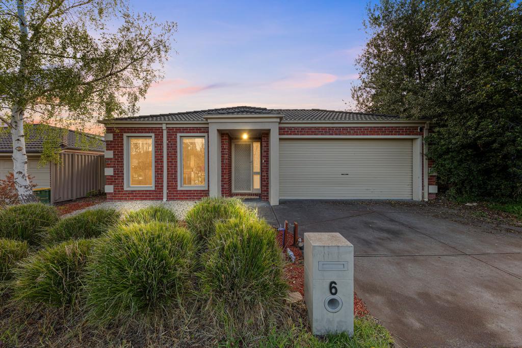 6 Webb Ct, Pakenham, VIC 3810