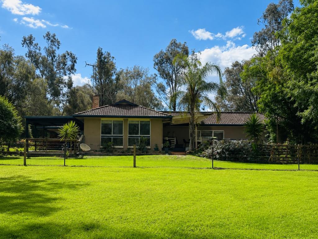 46 Brock Rd, Lurg, VIC 3673