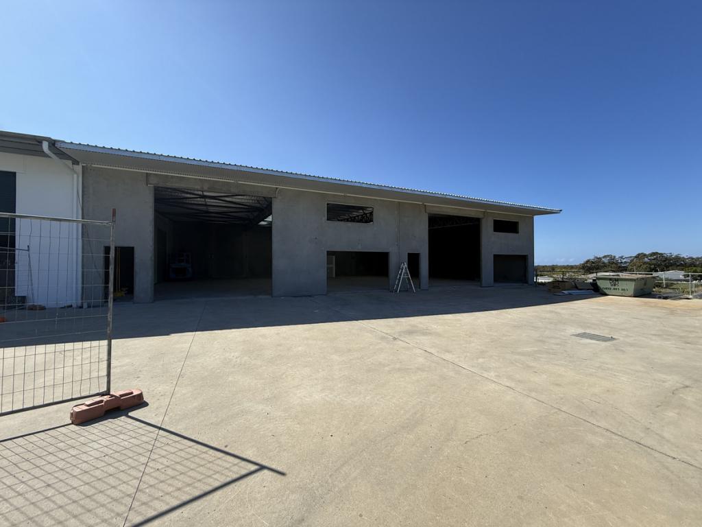 2/7 Tonnage Pl, Woolgoolga, NSW 2456