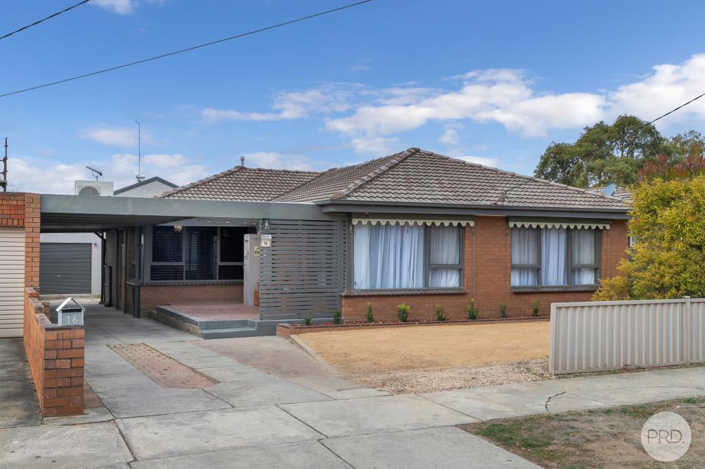 16 Montgomery St, Wendouree, VIC 3355