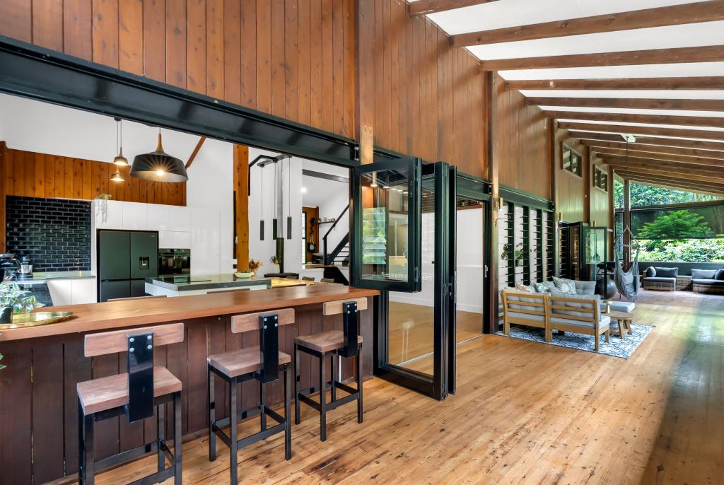 4 Forest Cl, Kuranda, QLD 4881