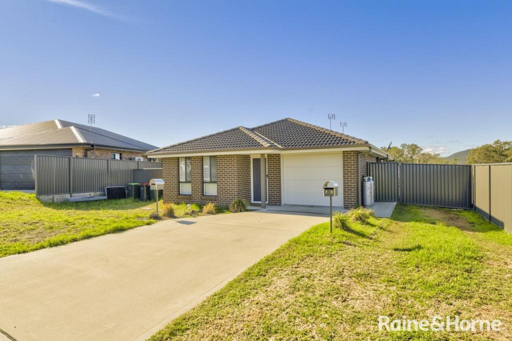 1/8 CLIFFDALE PL, KOOTINGAL, NSW 2352