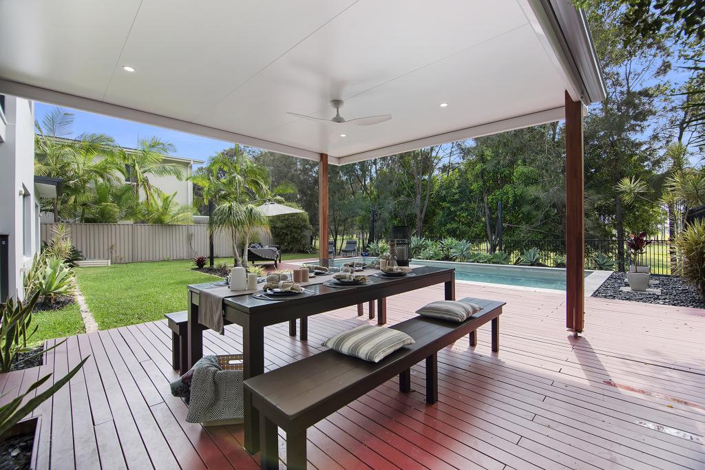 36 Rhodium Cres, Hope Island, QLD 4212