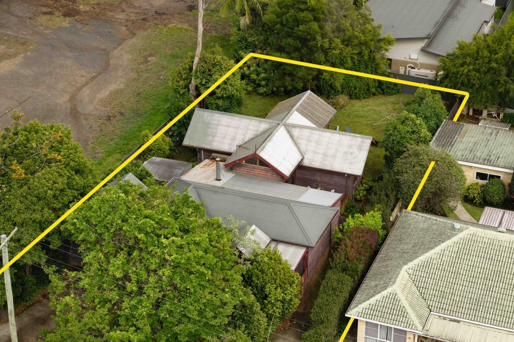 33 Colyer Ave, Nowra, NSW 2541