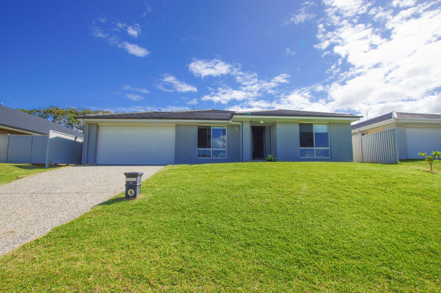 20 Flat Top Dr, Woolgoolga, NSW 2456