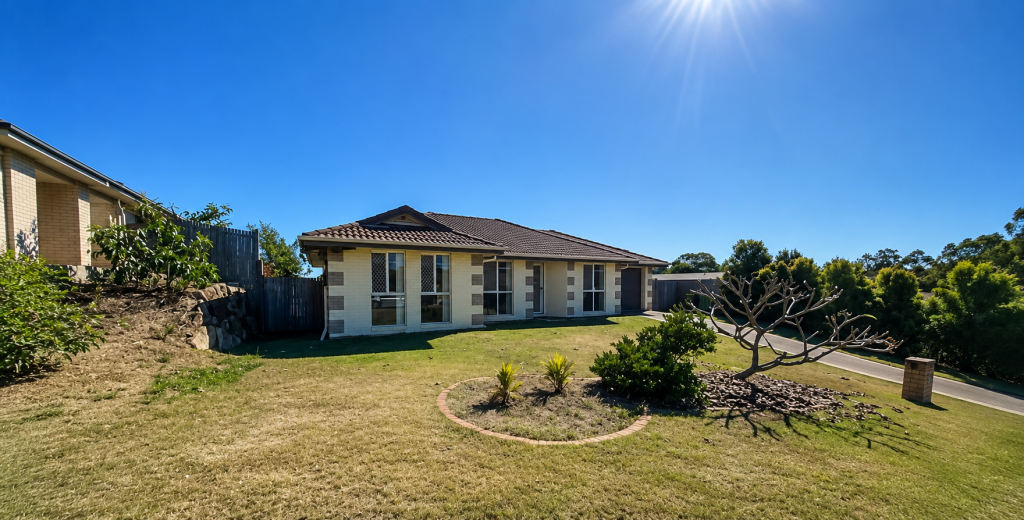 33 Cheihk Cres, Collingwood Park, QLD 4301