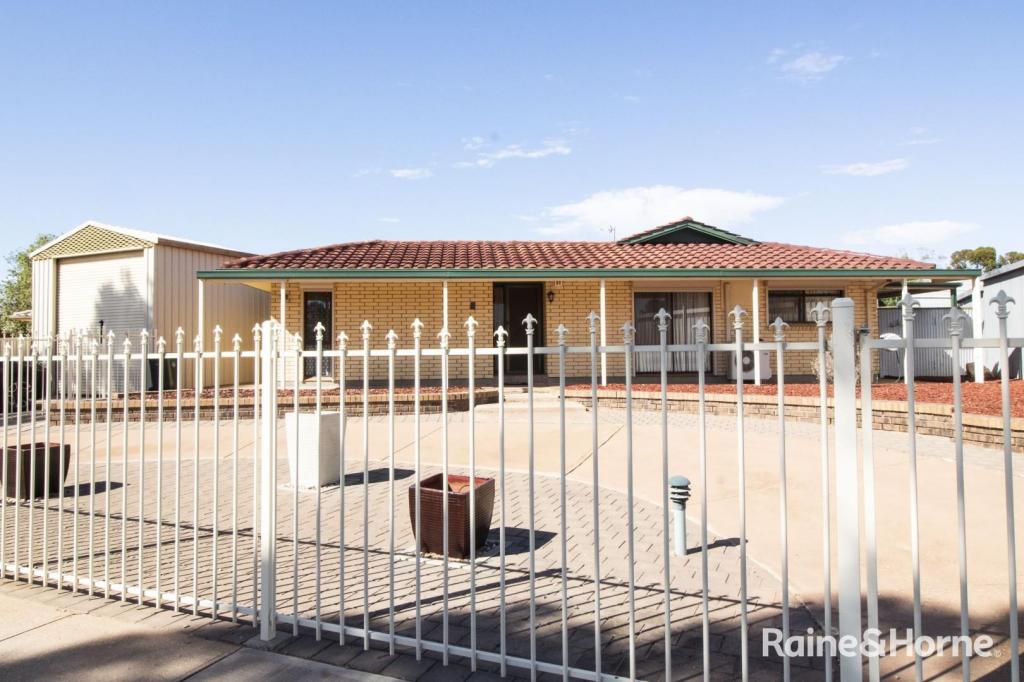 2 Hobbs Ct, Port Augusta West, SA 5700