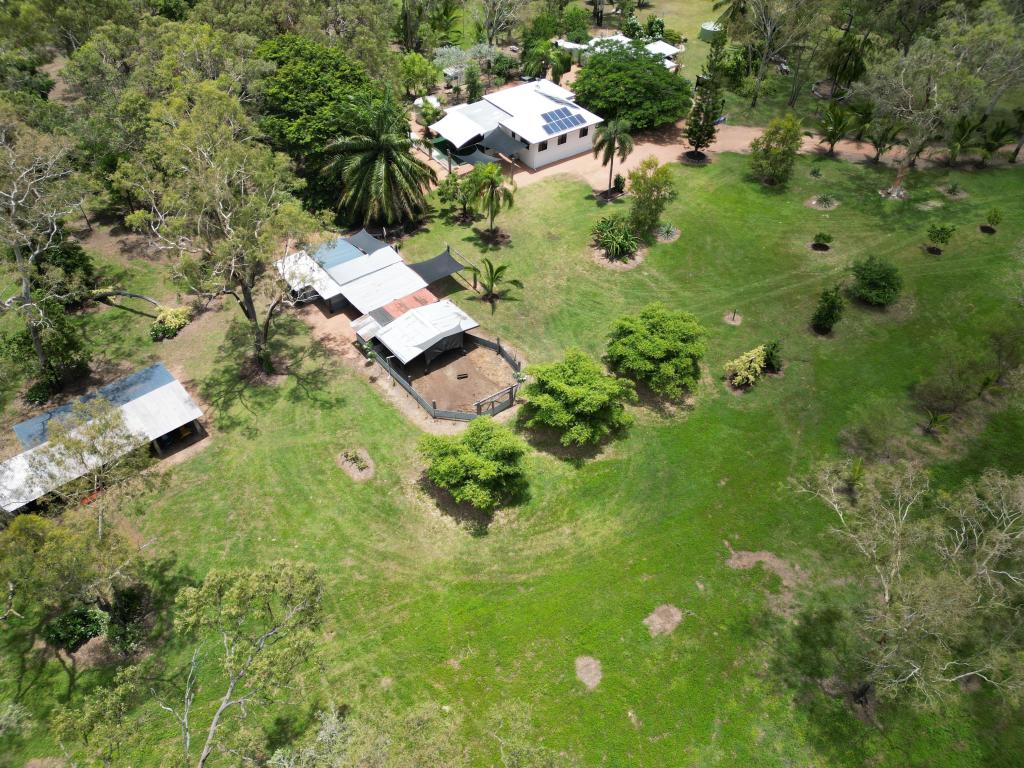 285 Riley Rd, Cape Cleveland, QLD 4810