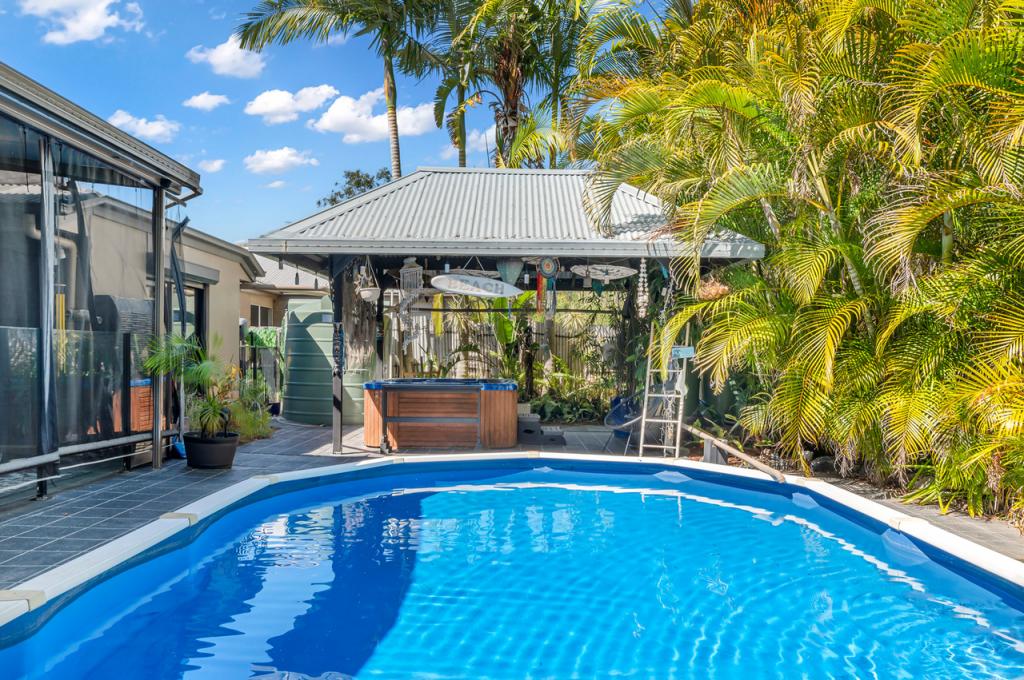 59 Cobb & Co Dr, Oxenford, QLD 4210