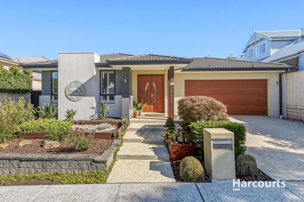 19 WAKEHURST WAY, OFFICER, VIC 3809