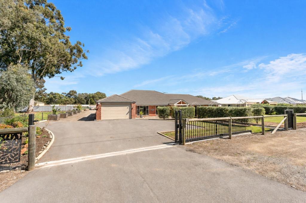 13 Butcher Rd, Darling Downs, WA 6122