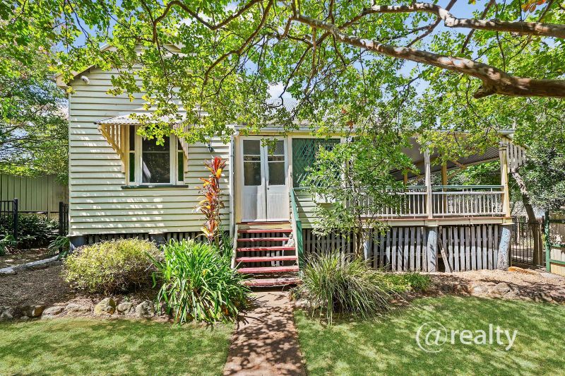 34 Perry St, Harlaxton, QLD 4350