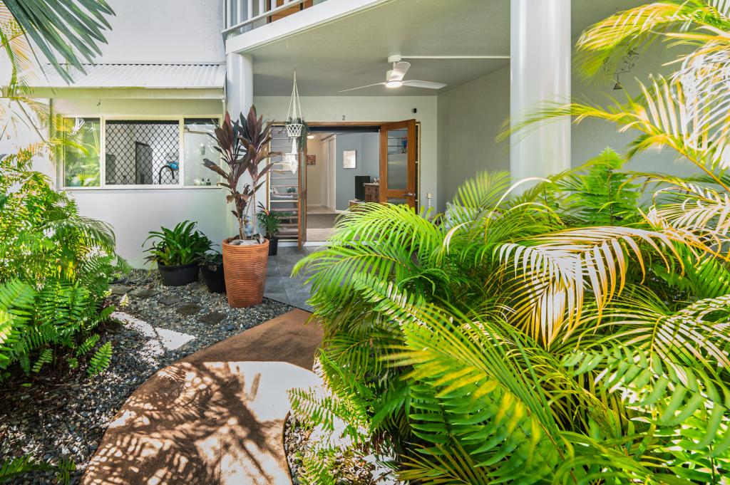 2/30 Oliva St, Palm Cove, QLD 4879