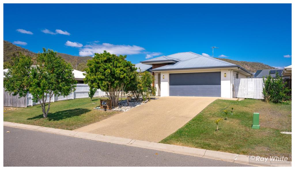 3 Varsity Cres, Norman Gardens, QLD 4701