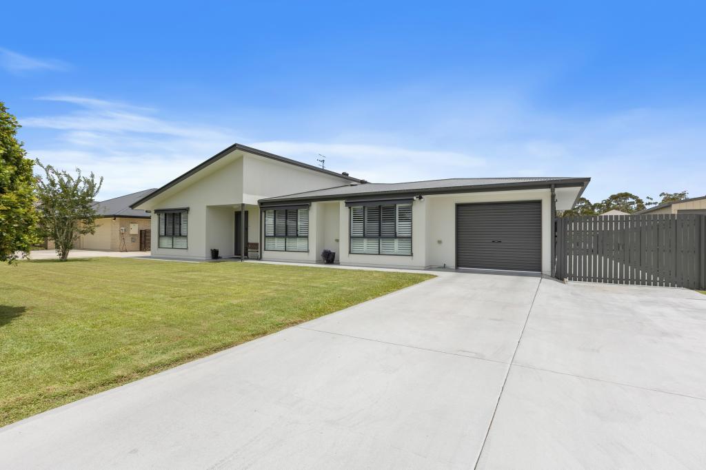 7 Environs Ave, Cooloola Cove, QLD 4580