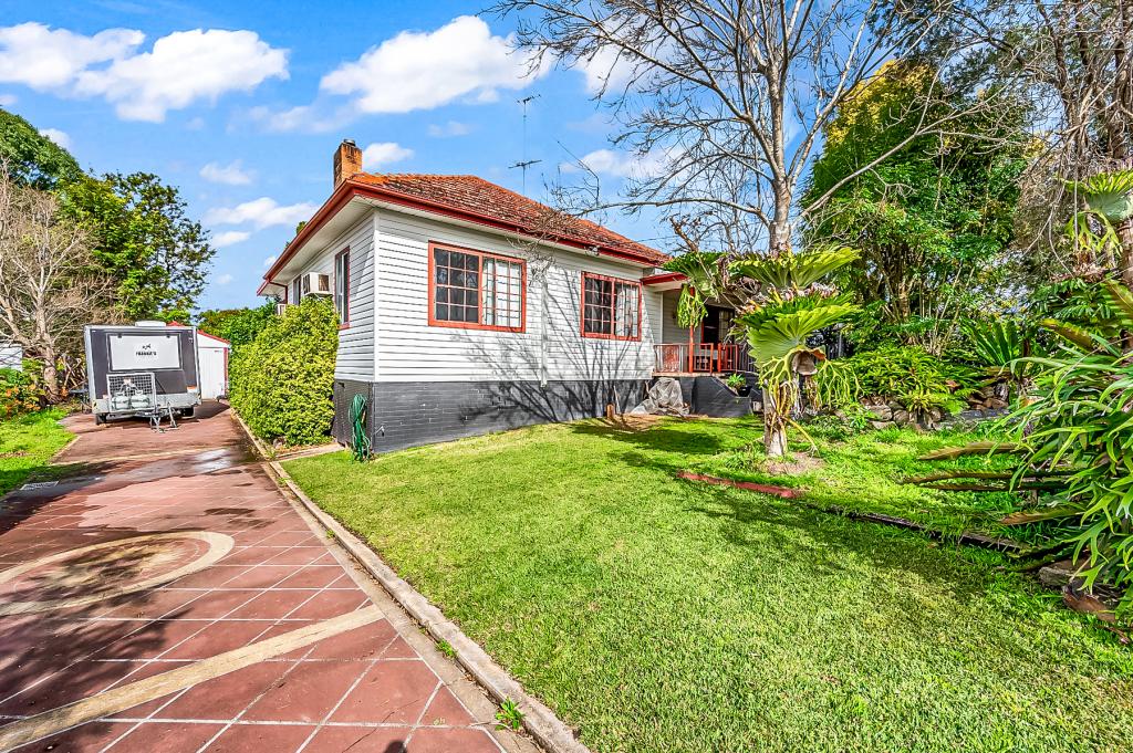 13 Elliot St, Gloucester, NSW 2422