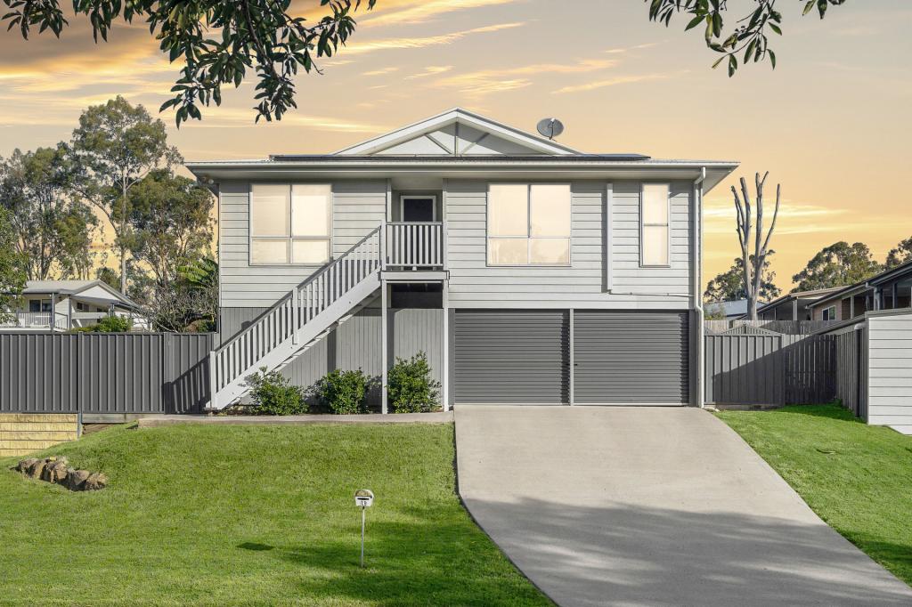 19 Chalmers Pl, North Ipswich, QLD 4305