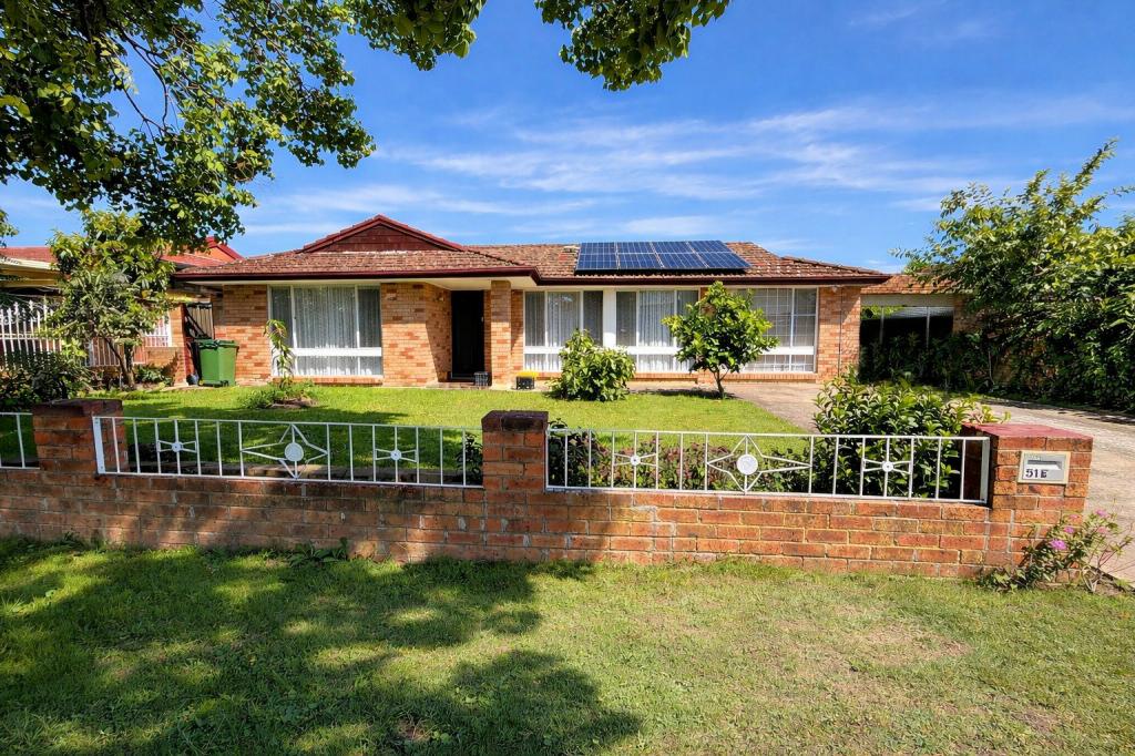 51 Coonawarra St, Edensor Park, NSW 2176