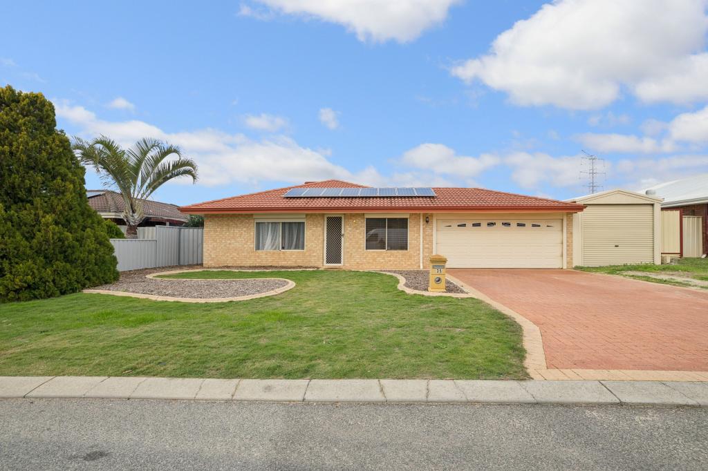 35 Brookside Gdns, Caversham, WA 6055