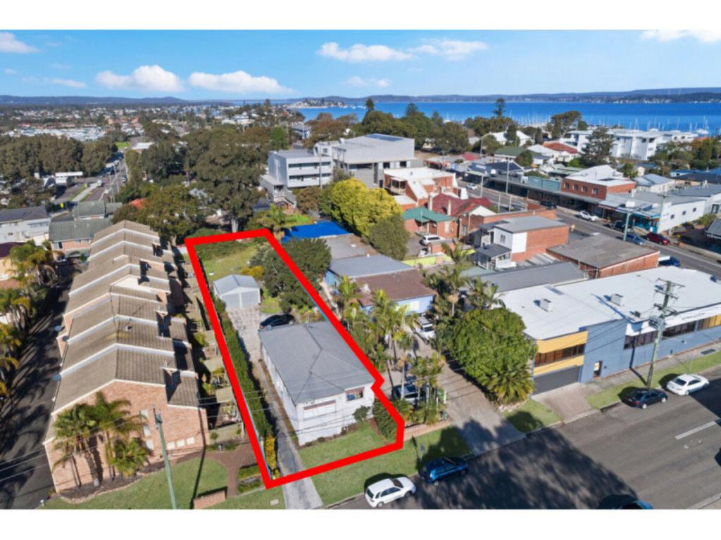 38 George St, Belmont, NSW 2280