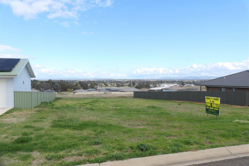 5 Hermitage St, Cowra, NSW 2794