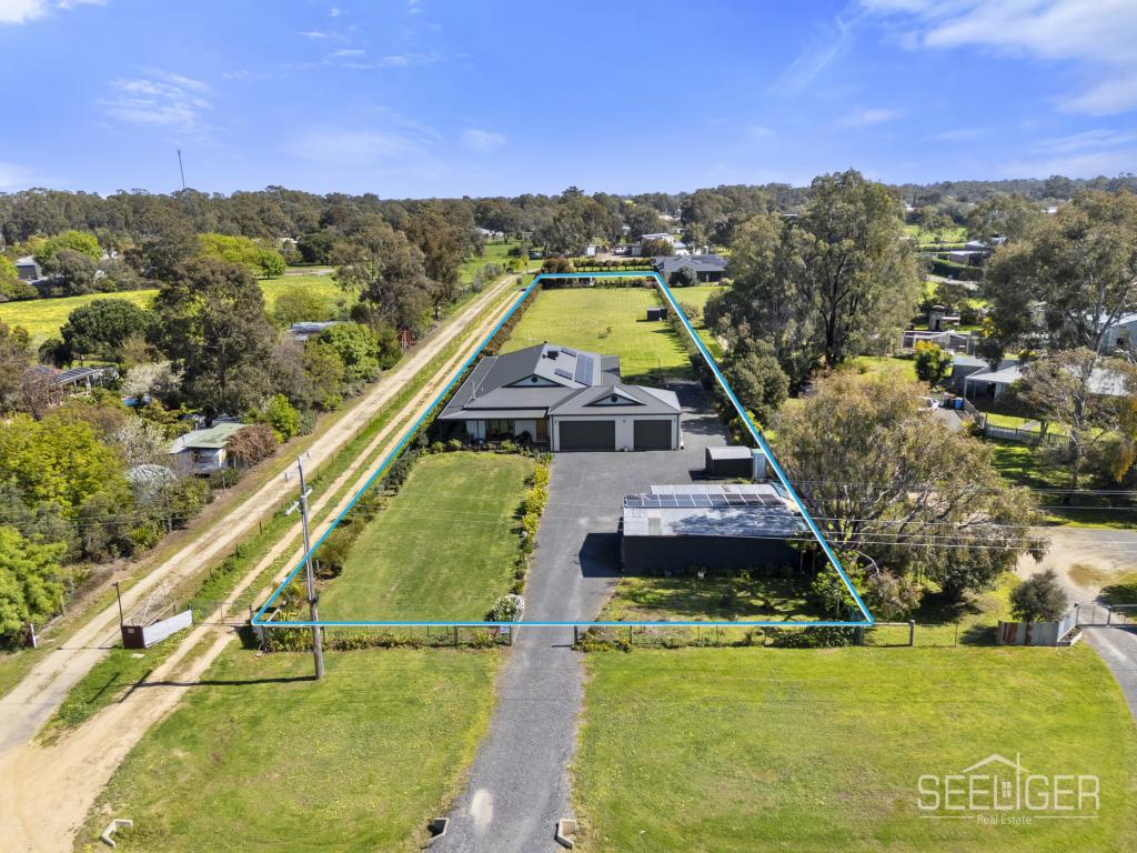 11 Wood St, Bundalong, VIC 3730