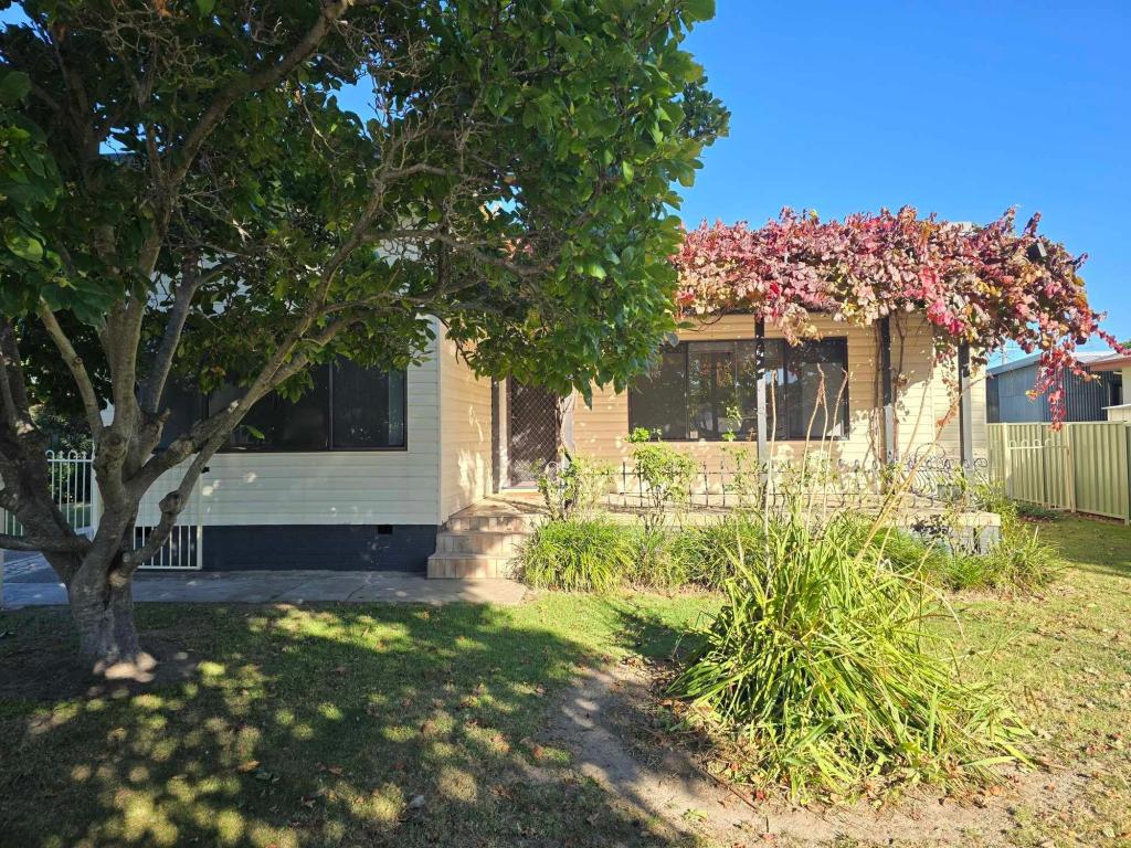 103 Spring St, Orange, NSW 2800