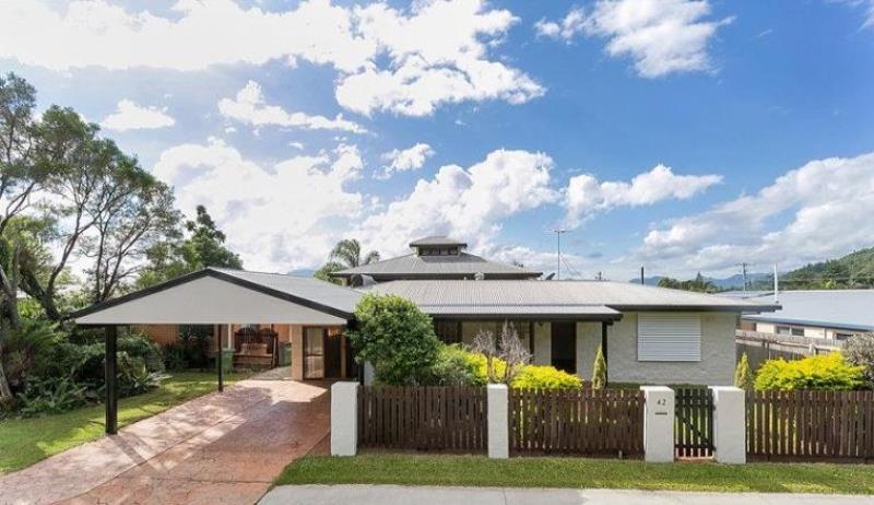 42 Fairview St, Bayview Heights, QLD 4868