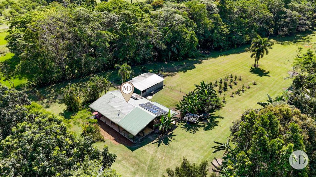 205 Etty Bay Rd, Etty Bay, QLD 4858