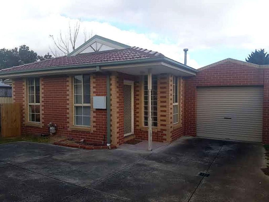2/305 Main Rd, St Albans, VIC 3021