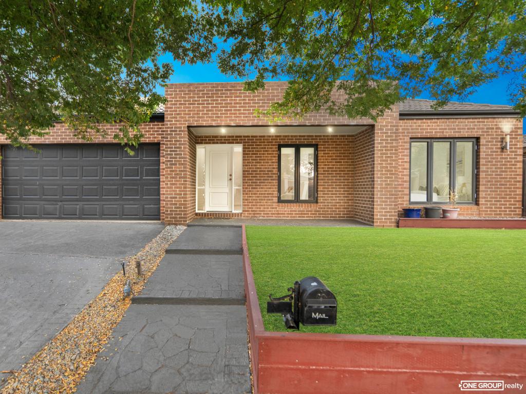 6 Exhibition Pde, Taylors Hill, VIC 3037