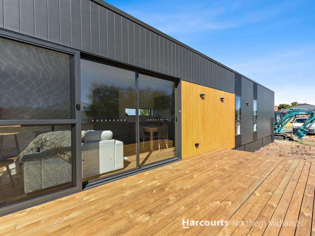 1, 2, 3, 4/7 Bedford St, Campbell Town, TAS 7210