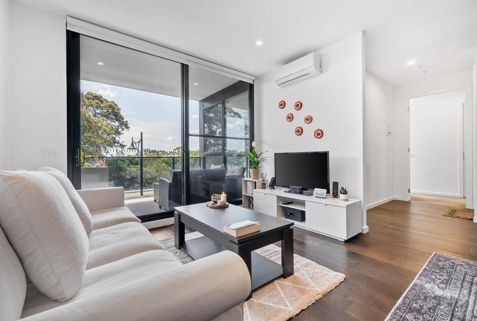 303/168 Whitehorse Rd, Blackburn, VIC 3130