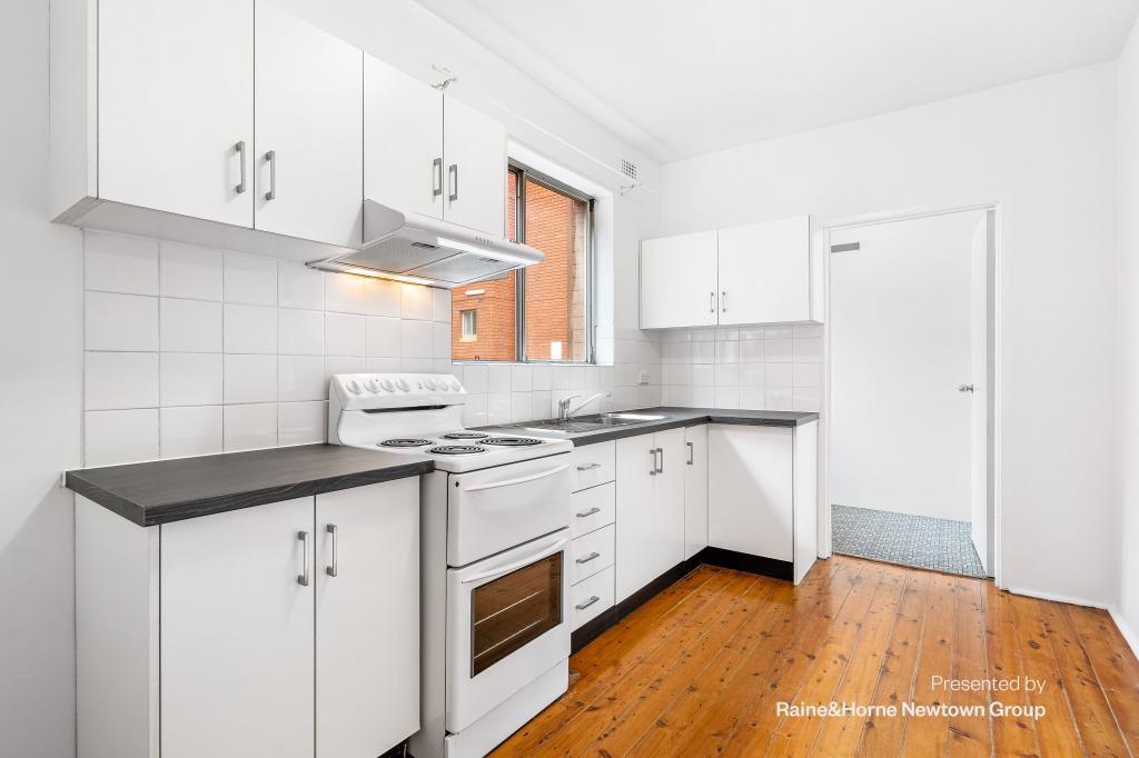 2/6 Bayley St, Marrickville, NSW 2204