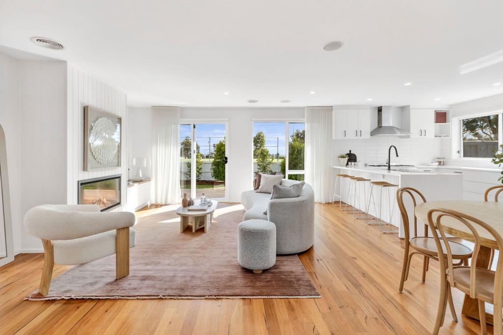 24 Perret St, Grovedale, VIC 3216