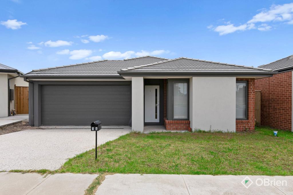 14 STRATHFIELD CT, CRANBOURNE EAST, VIC 3977