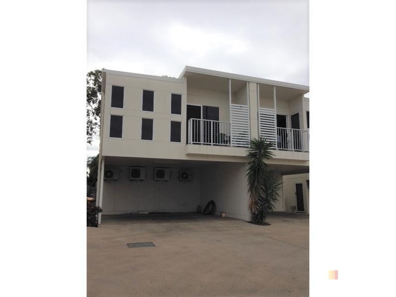 11/59 QUEEN ELIZABETH DR, DYSART, QLD 4745