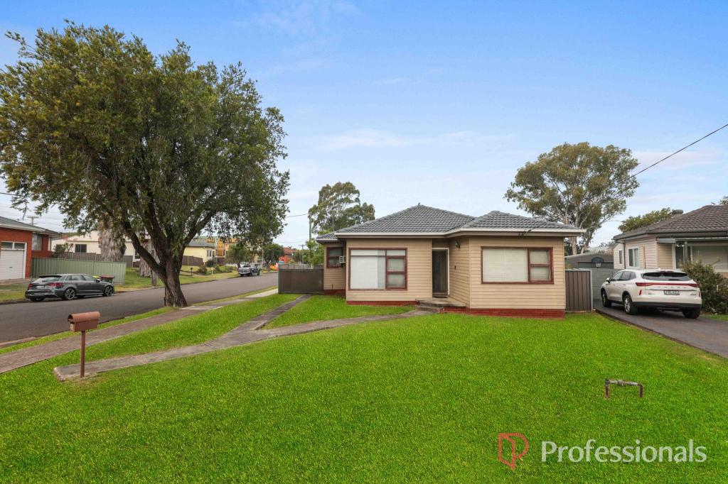 6 BRABYN ST, FAIRFIELD WEST, NSW 2165