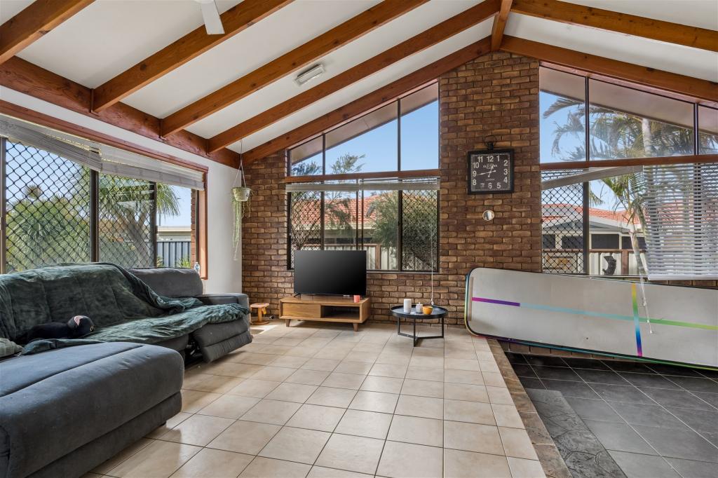 2a Prosser St, Rockville, QLD 4350