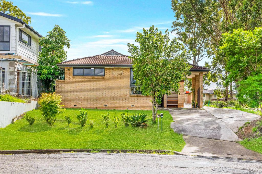 5 & 5a Baringa Cl, Green Valley, NSW 2168
