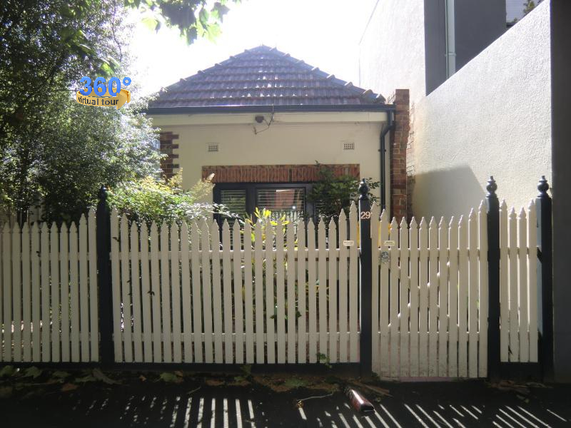 29 Rankins Rd, Kensington, VIC 3031