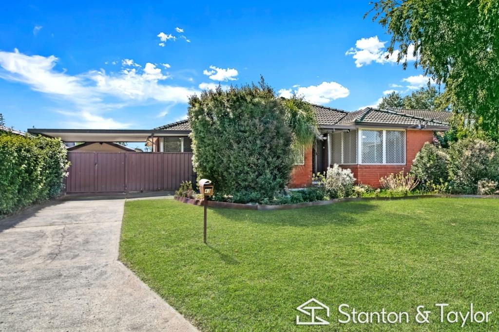 43 Chesterfield Rd, South Penrith, NSW 2750