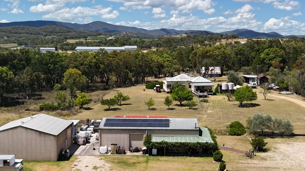157 Sundown Rd, Ballandean, QLD 4382